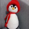 Ръчно плетена играчка Пингуи