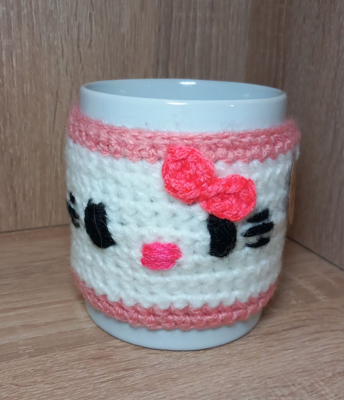 Чаша с плетено облекло “Hello Kitty”